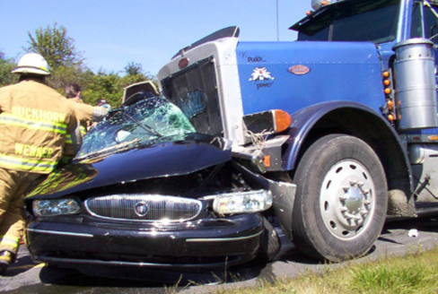 488_Trucking-accident